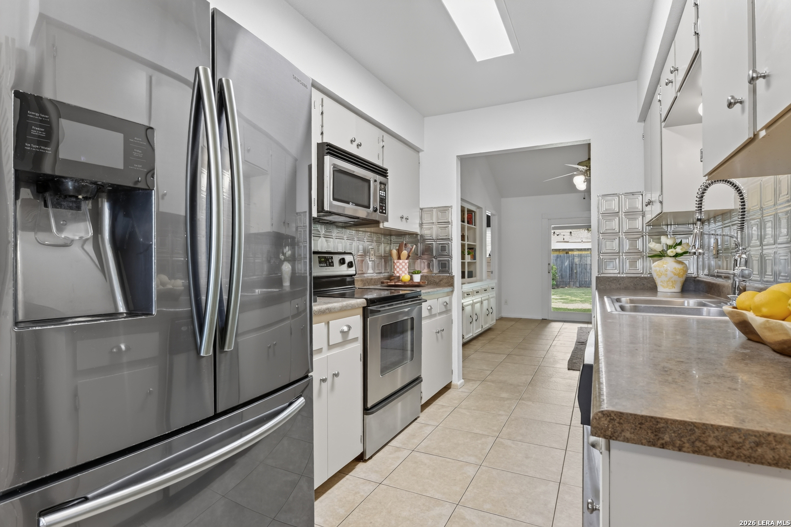 903 Silver Spruce San Antonio TX 78232