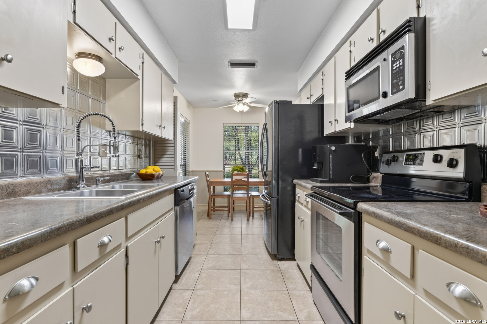 903 Silver Spruce San Antonio TX 78232