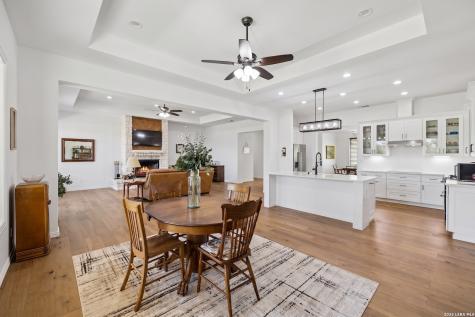 879 Latigo Boulevard Pipe Creek TX 78063