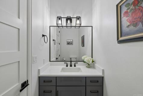 879 Latigo Boulevard Pipe Creek TX 78063