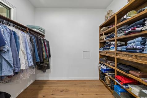879 Latigo Boulevard Pipe Creek TX 78063