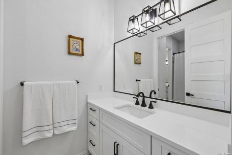879 Latigo Boulevard Pipe Creek TX 78063