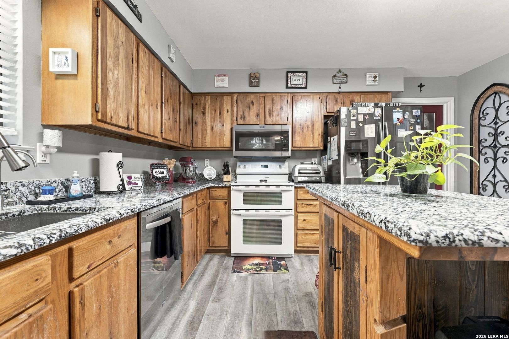 297 Starburst Lane Bandera TX 78003