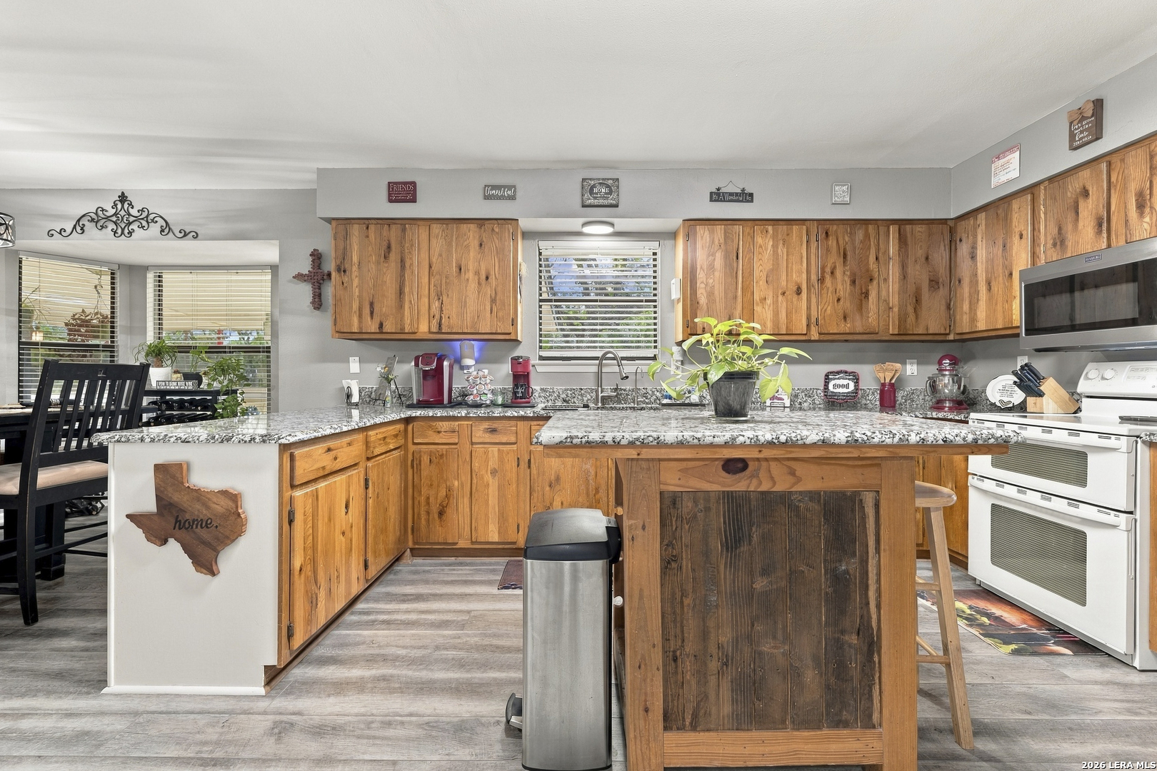297 Starburst Lane Bandera TX 78003