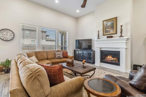 3803 Nublado San Antonio TX 78261