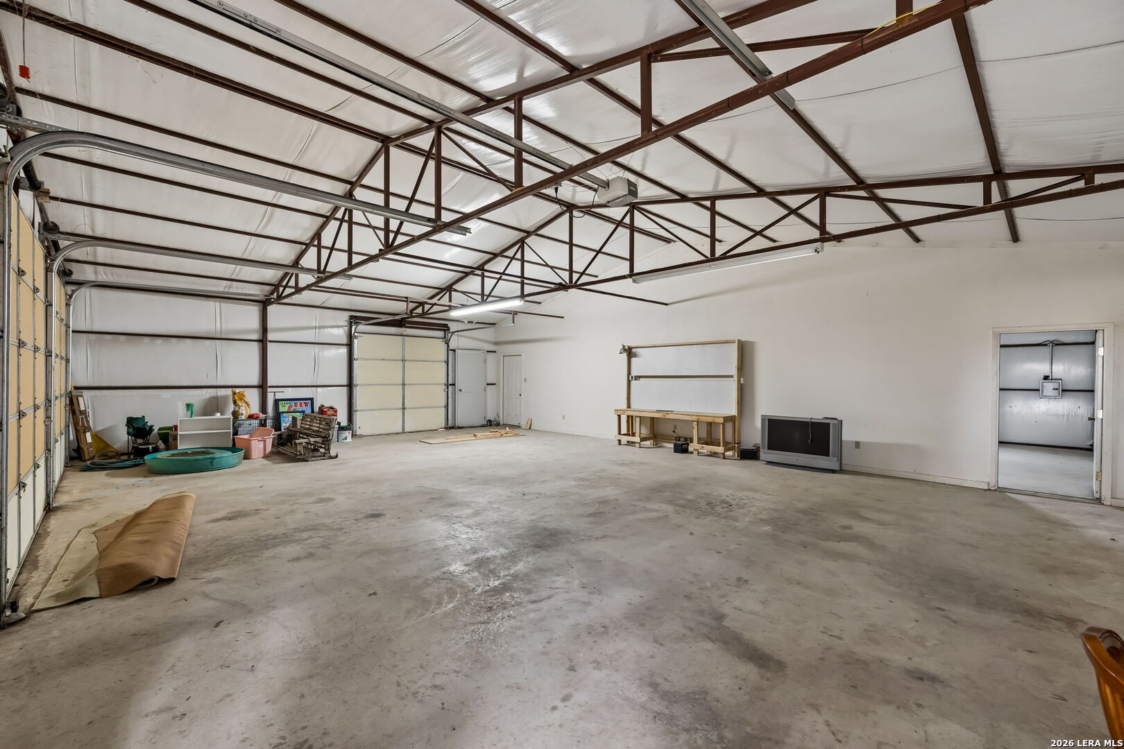 48 Holiday Road Comfort TX 78013
