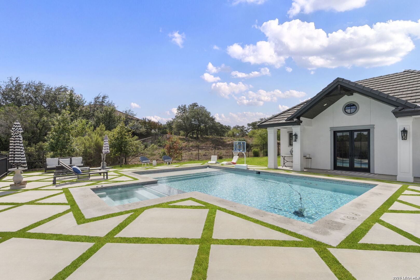 207 Wellesley Hill Shavano Park TX 78231