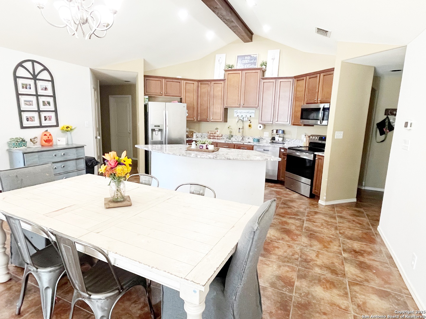 228 Bunker Hill Pleasanton TX 78064