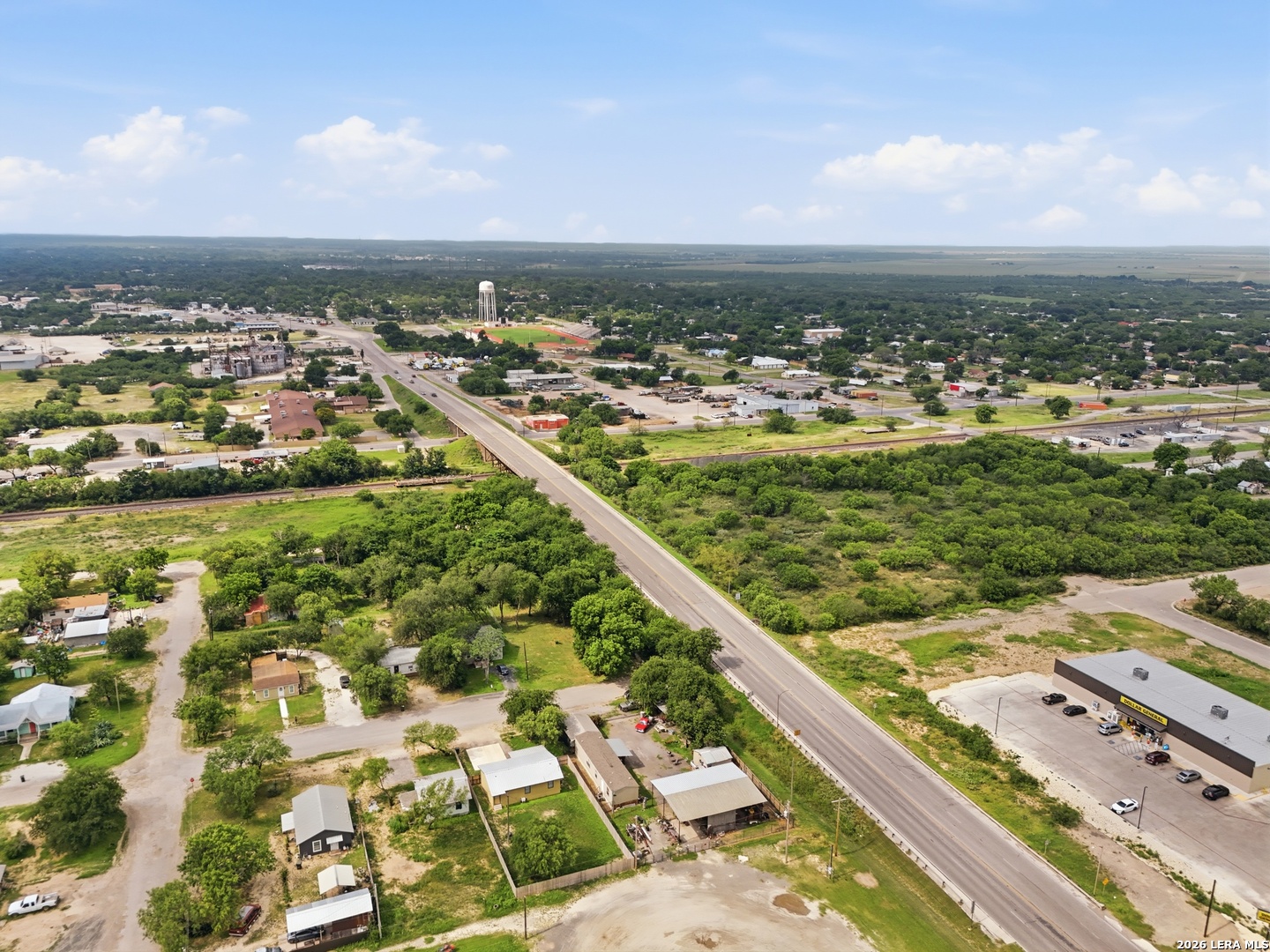 407 E Daniel Street Uvalde TX 78801
