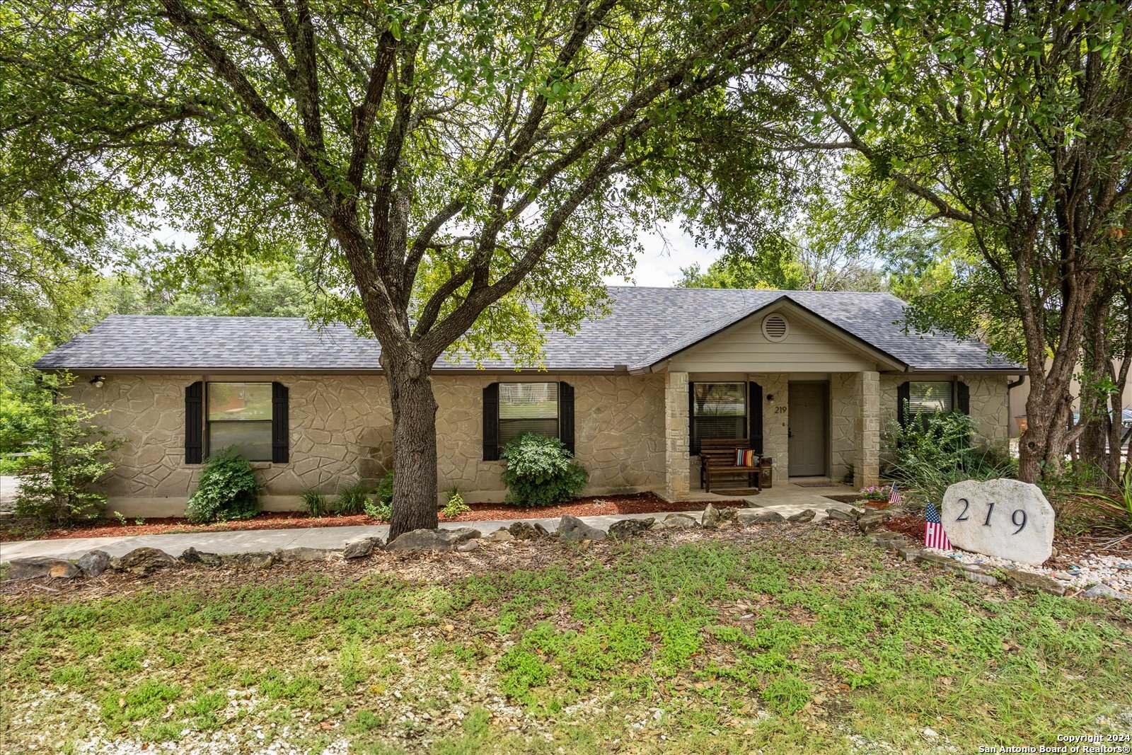 219 Doeskin Drive Boerne TX 78006