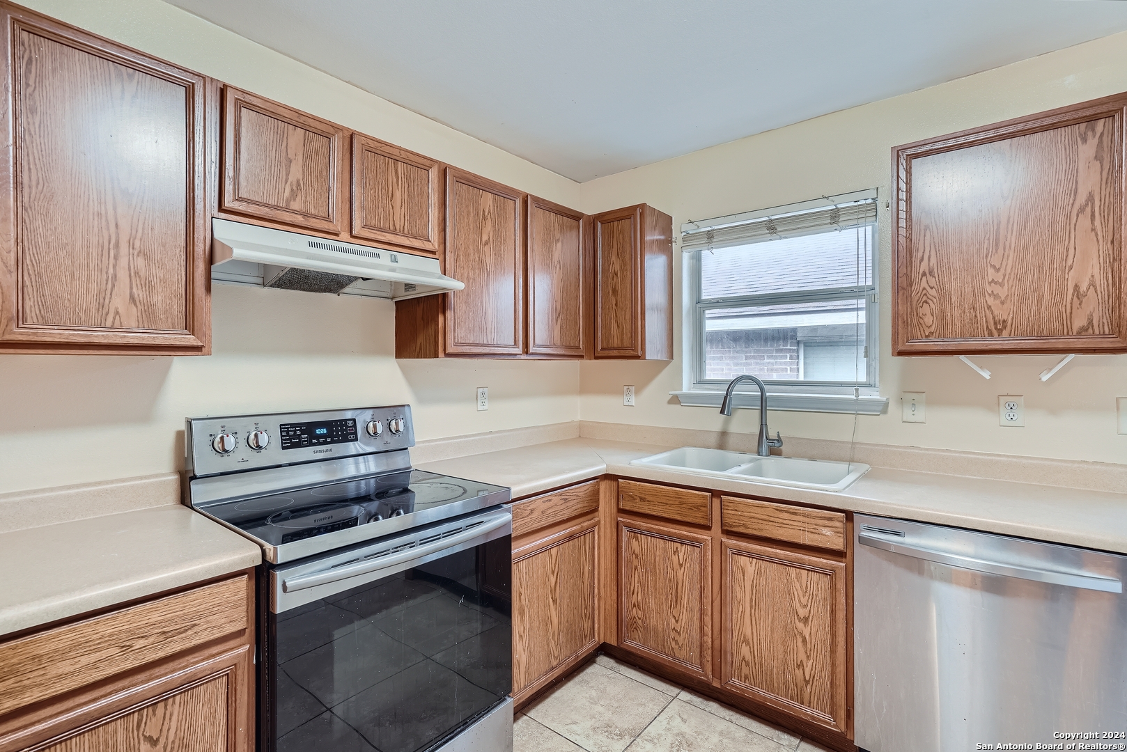 10718 S Shaenridge San Antonio TX 78254