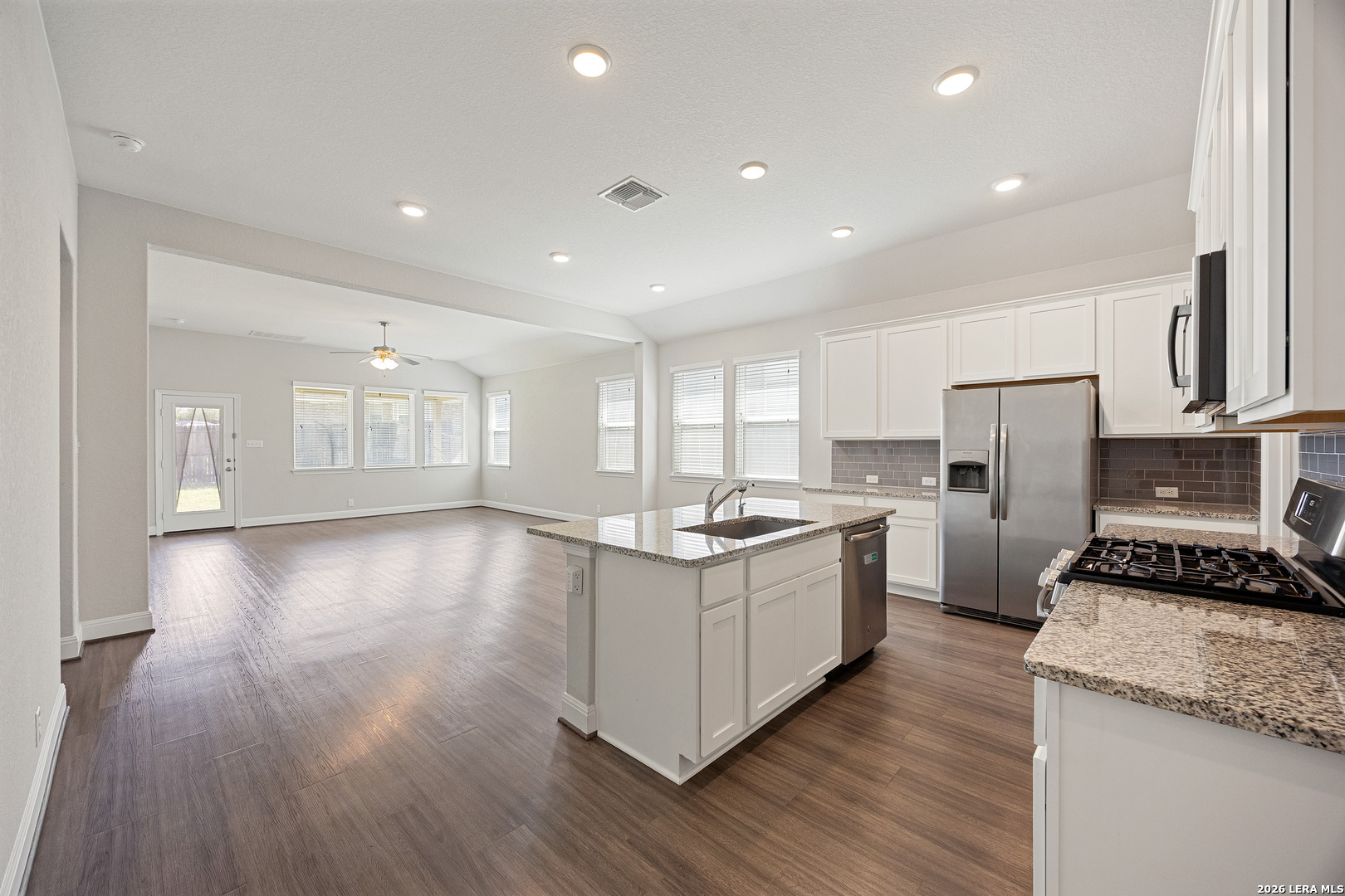 5935 Akin Run San Antonio TX 78261