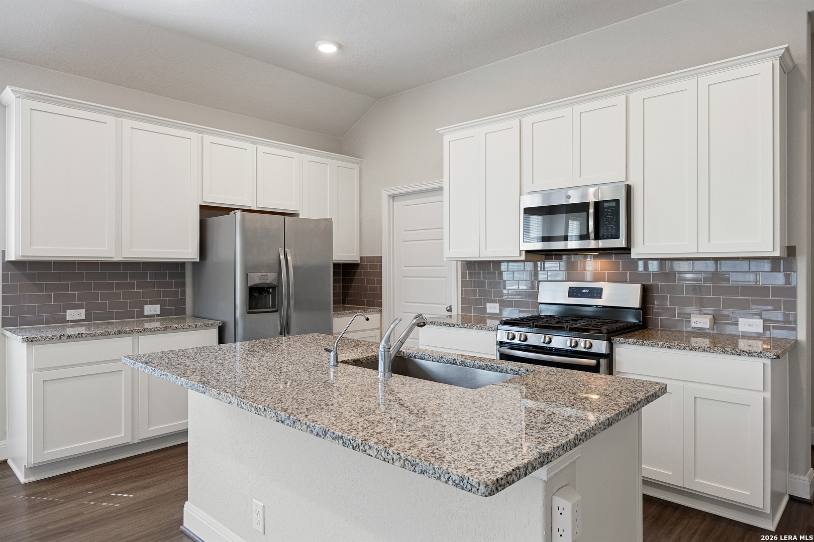 5935 Akin Run San Antonio TX 78261