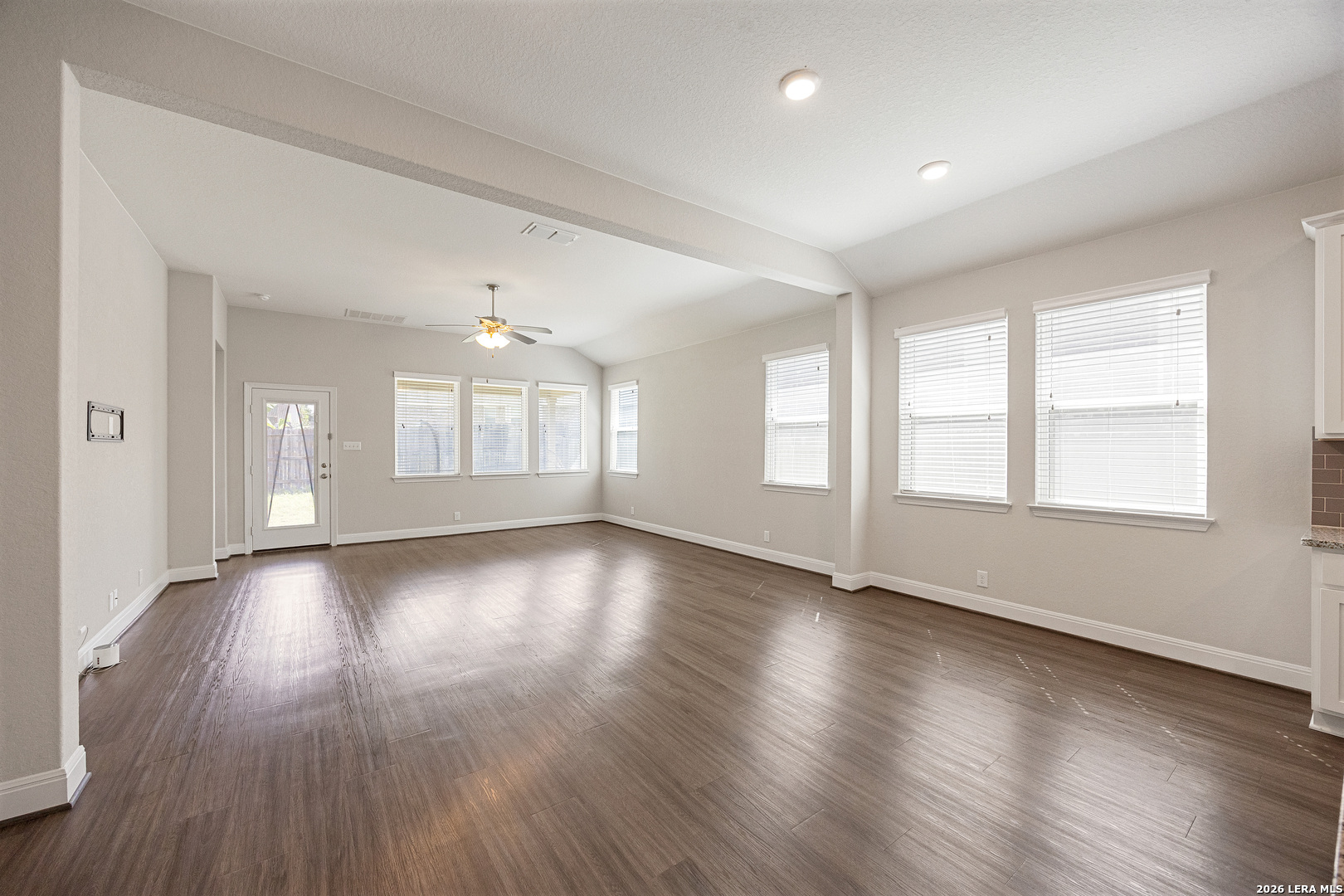 5935 Akin Run San Antonio TX 78261