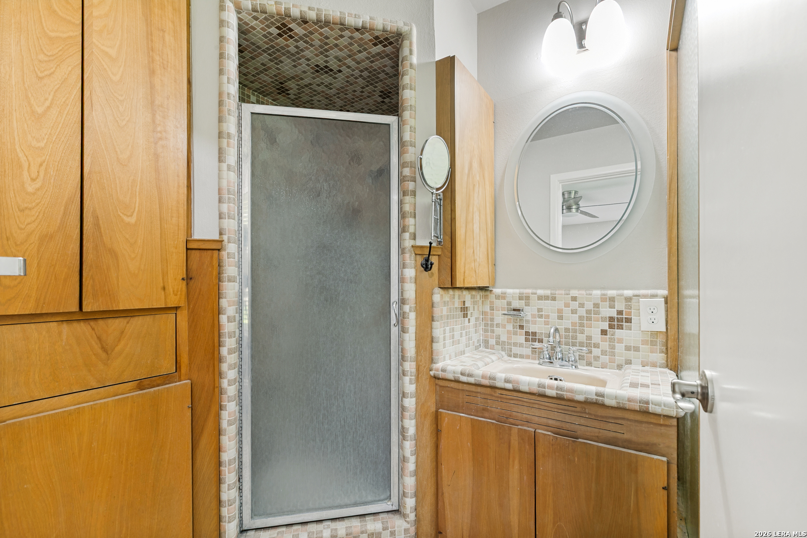 2811 Chisolm Trail San Antonio TX 78217