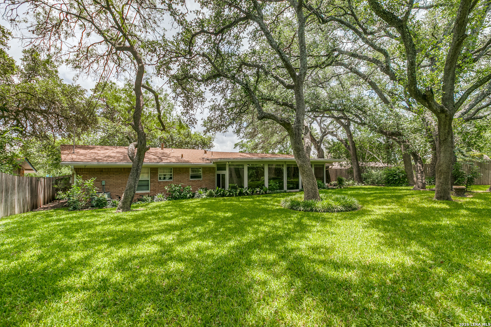 2811 Chisolm Trail San Antonio TX 78217