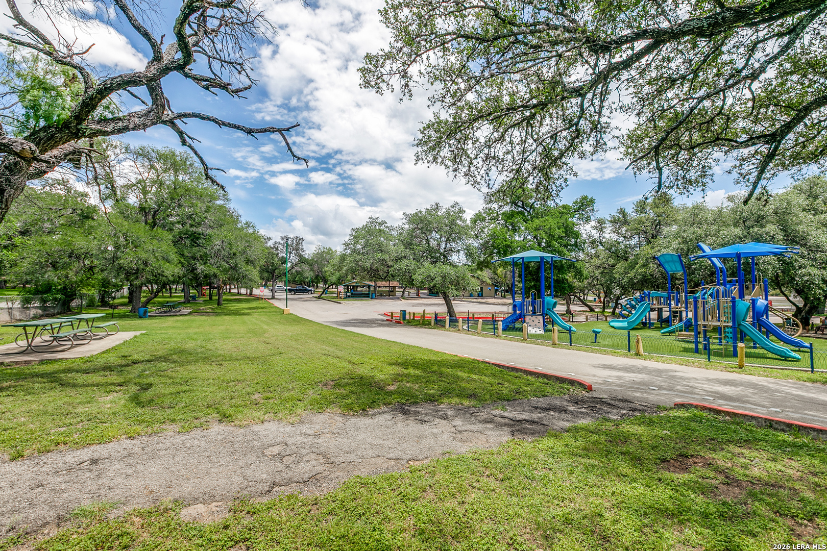2811 Chisolm Trail San Antonio TX 78217