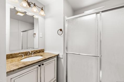 311 S San Joaquin San Antonio TX 78237