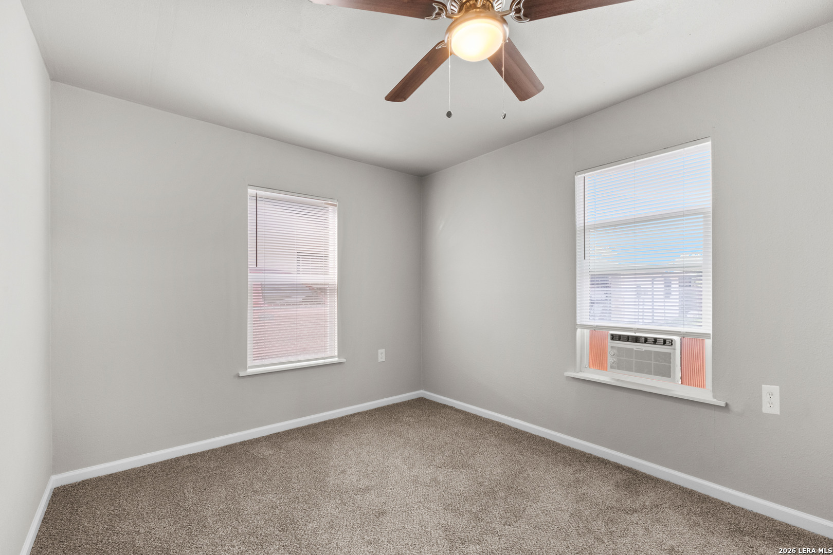 311 S San Joaquin San Antonio TX 78237