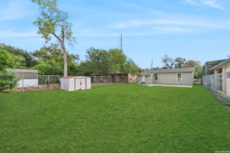 311 S San Joaquin San Antonio TX 78237