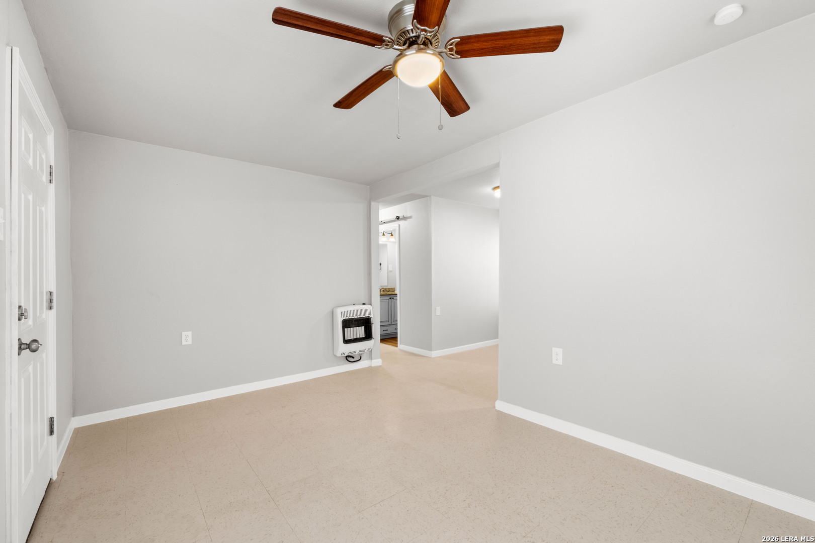 311 S San Joaquin San Antonio TX 78237
