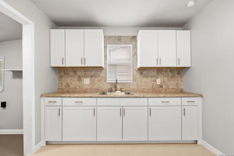 311 S San Joaquin San Antonio TX 78237