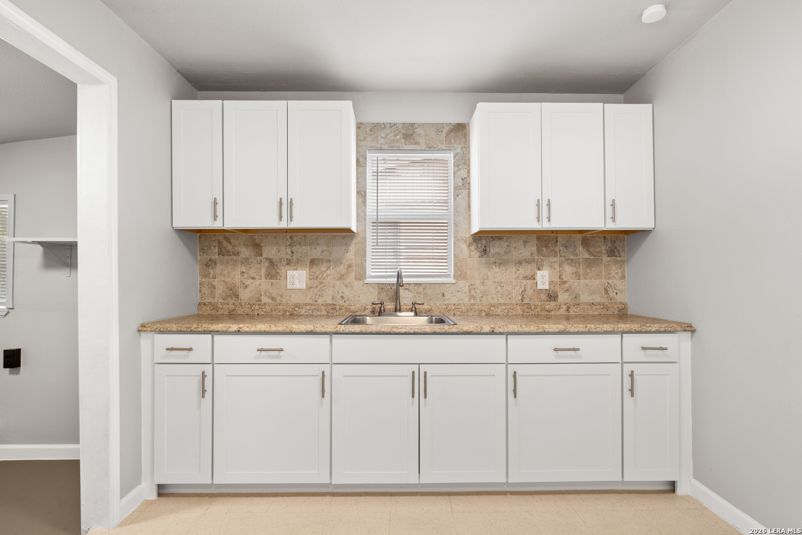 311 S San Joaquin San Antonio TX 78237