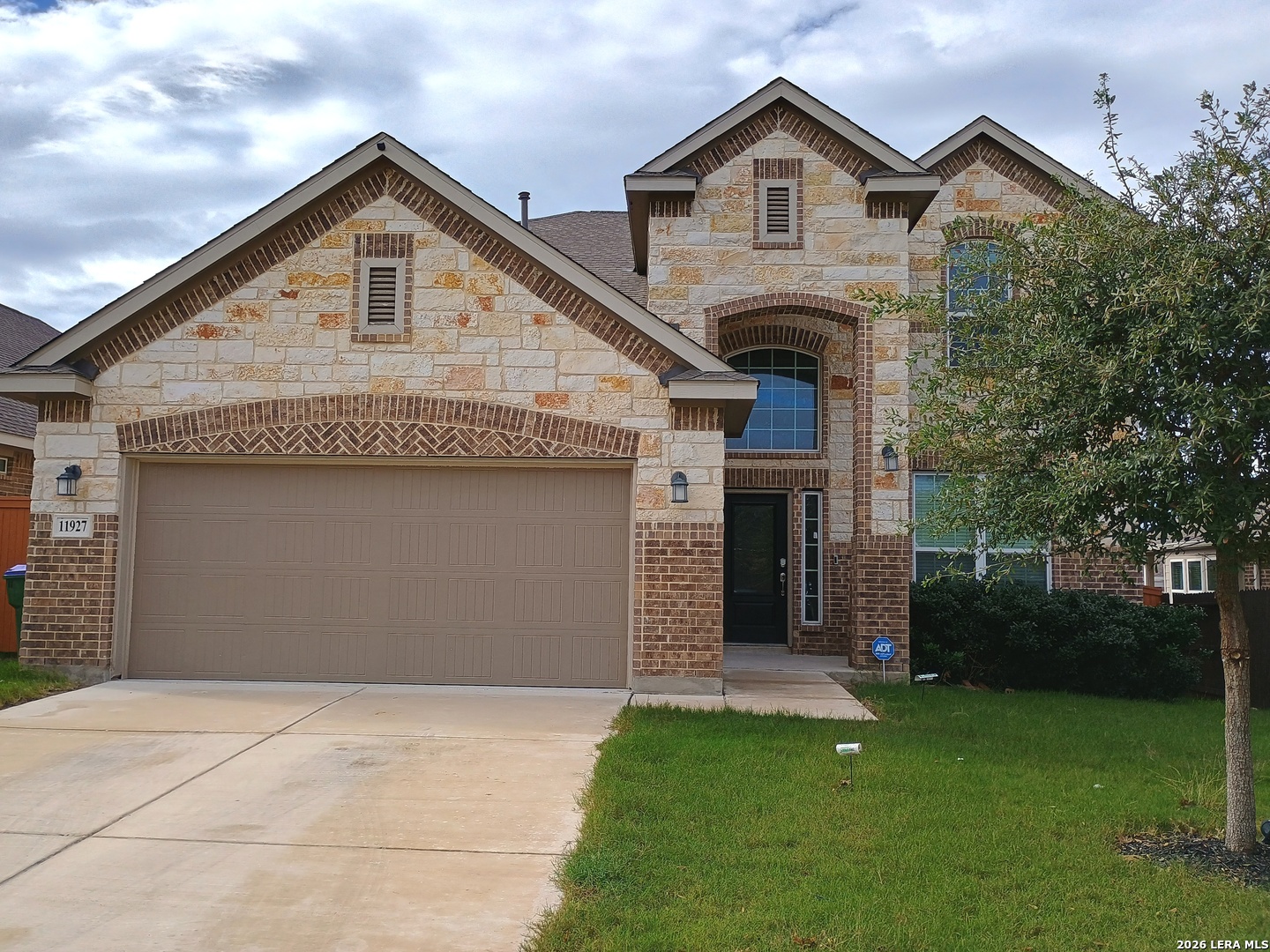 11927 Tower Forest San Antonio TX 78253