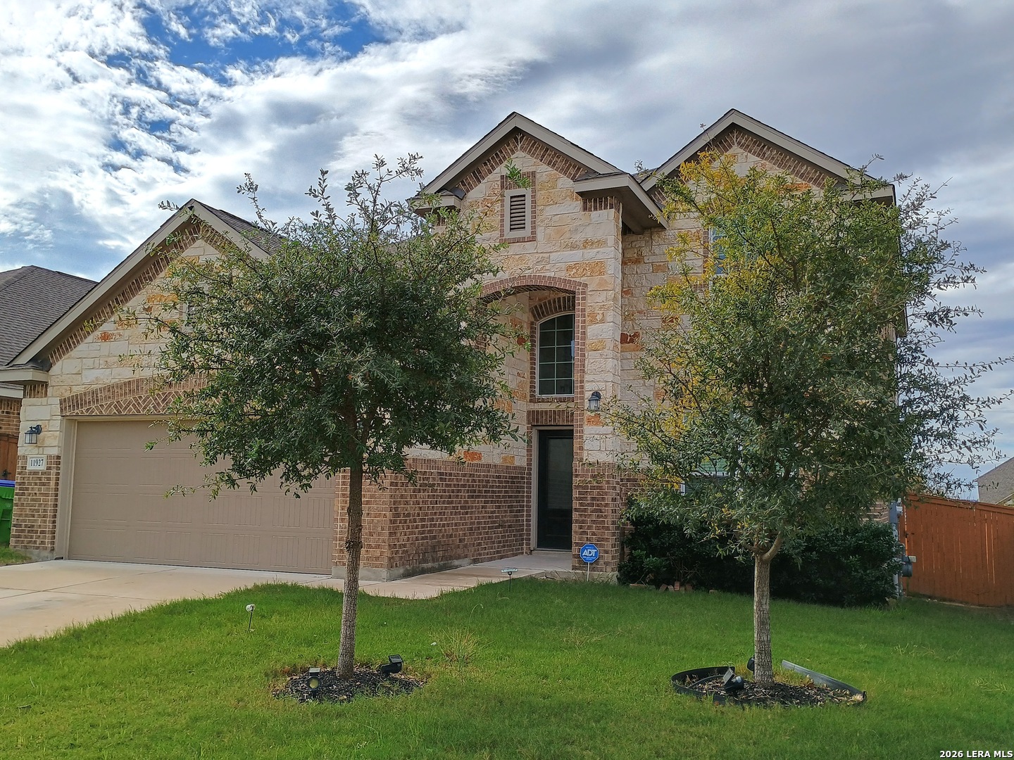 11927 Tower Forest San Antonio TX 78253