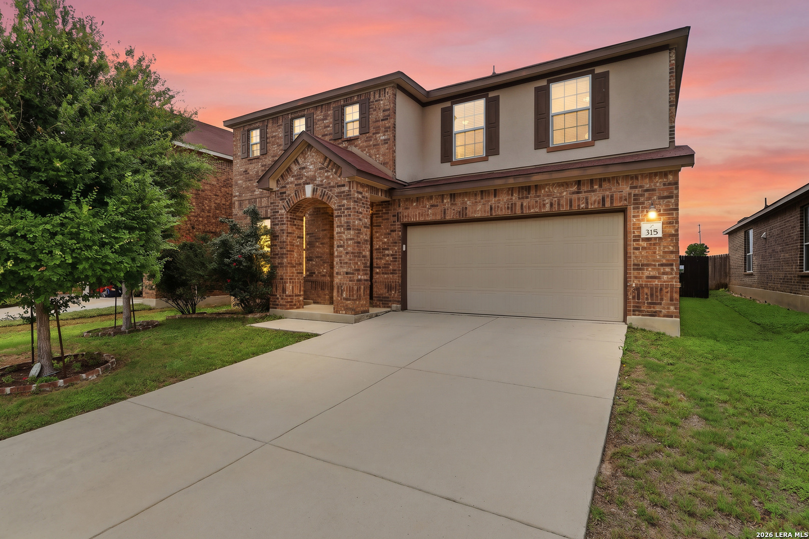318 Colonial Bluff Universal City TX 78148
