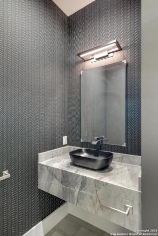 25907 Morhiss Point San Antonio TX 78006