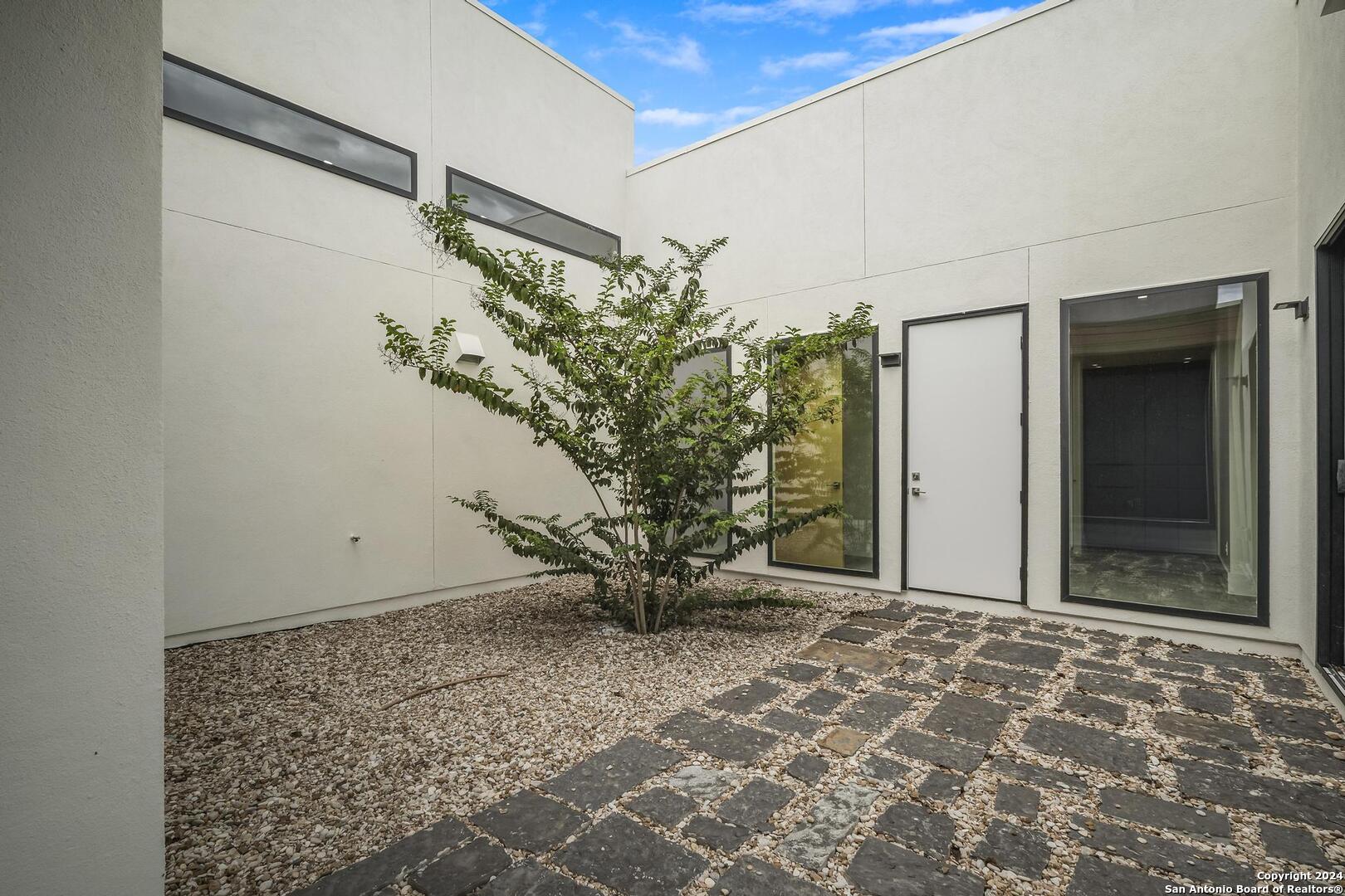 25907 Morhiss Point San Antonio TX 78006