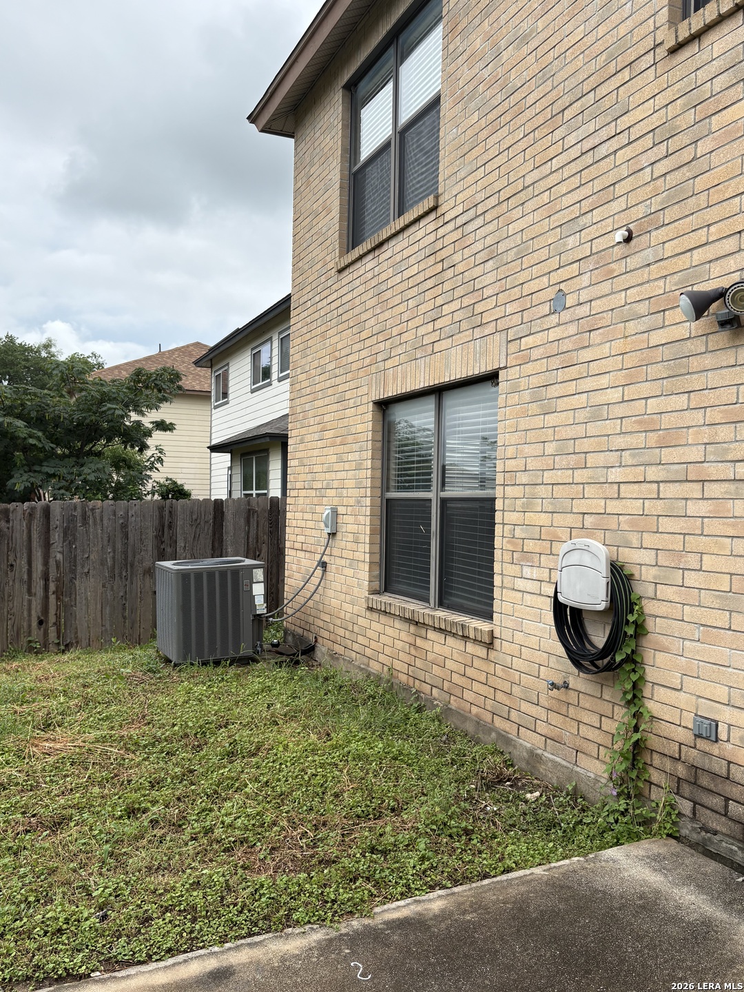 8110 Stagwood Hill San Antonio TX 78254