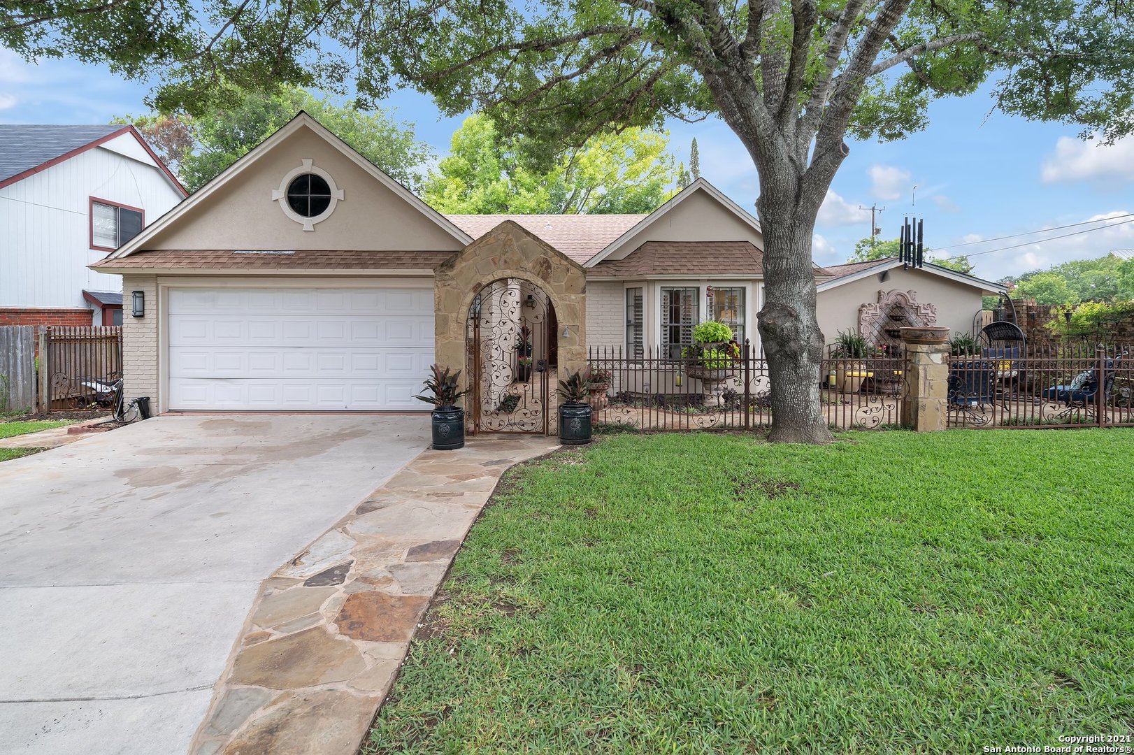 9327 Andersonville Lane San Antonio TX 78240