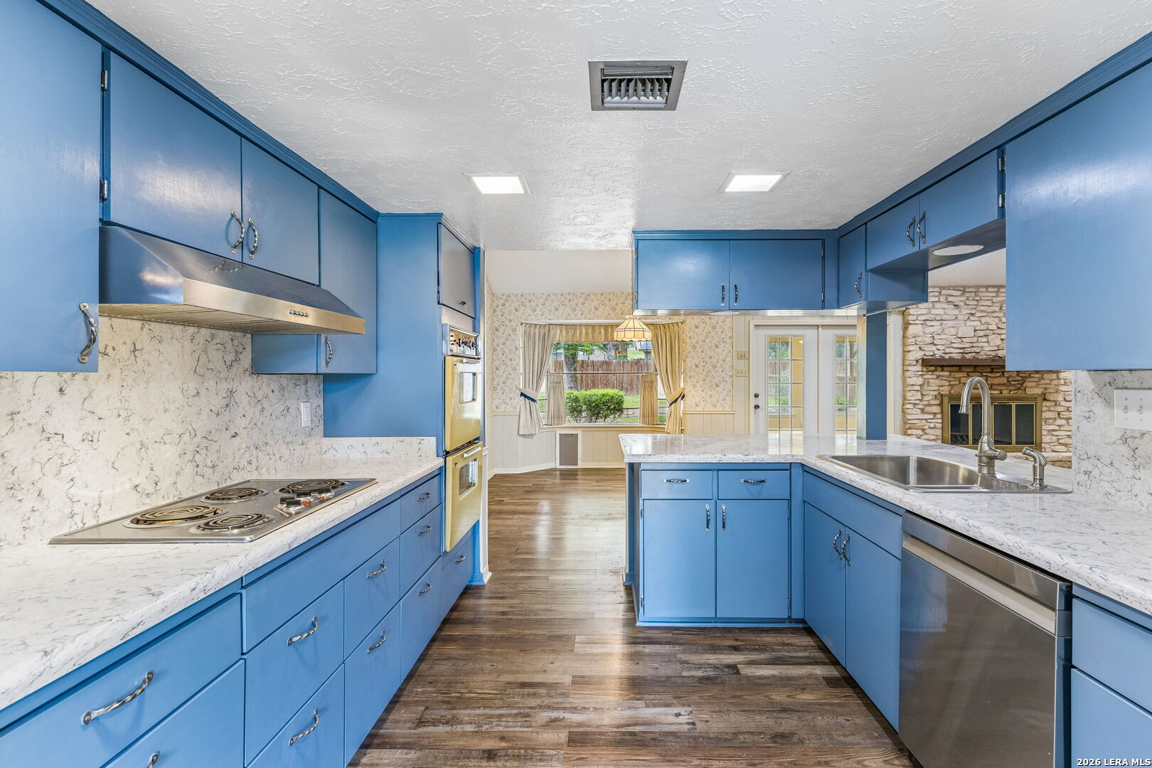 108 W Laurel Lane San Marcos TX 78666