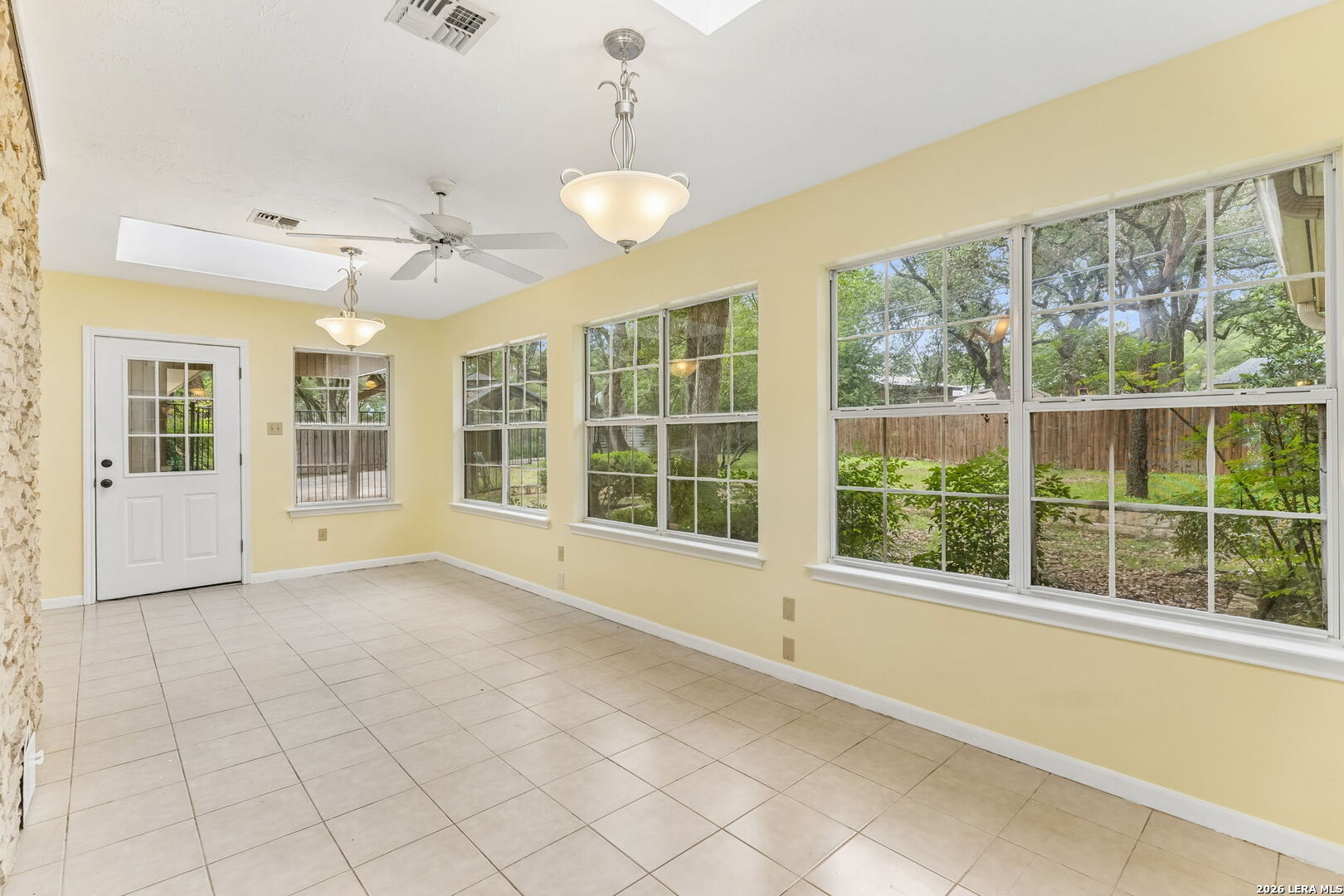 108 W Laurel Lane San Marcos TX 78666