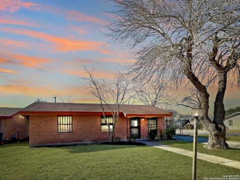227 Park Plaza San Antonio TX 78237