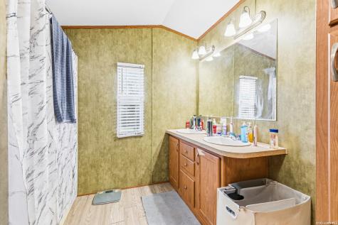 651 County Road 4647 Hondo TX 78861