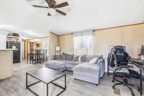 651 County Road 4647 Hondo TX 78861