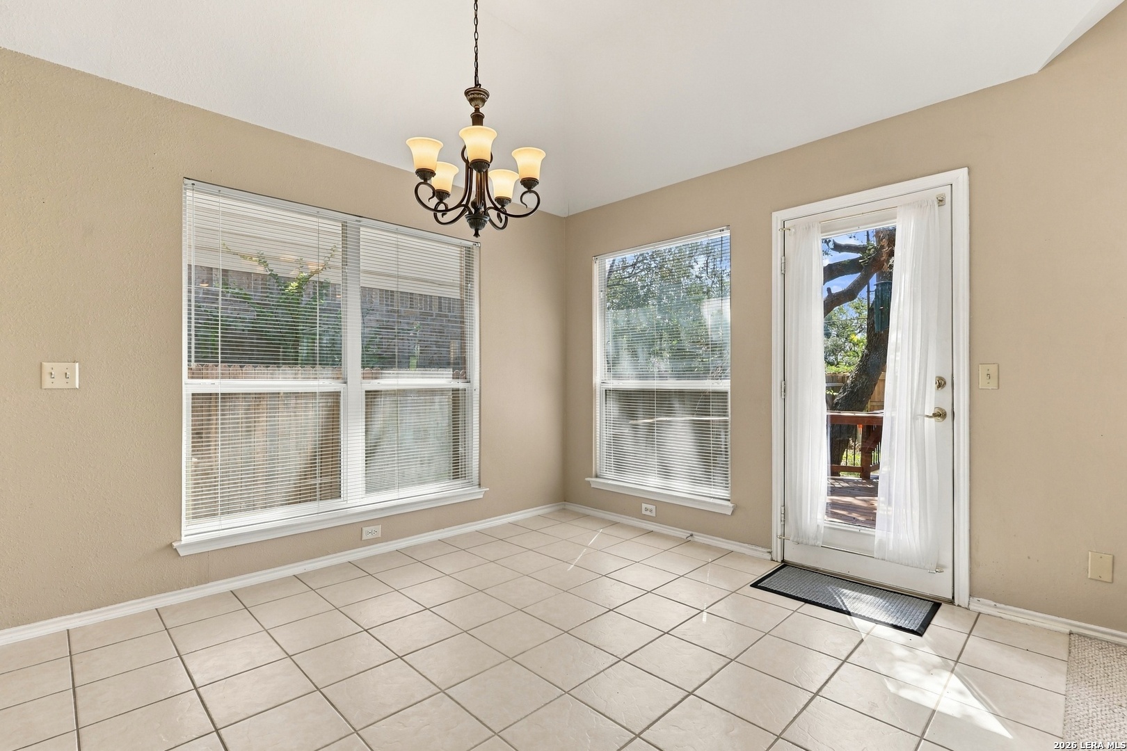 6310 Jade Glen San Antonio TX 78249