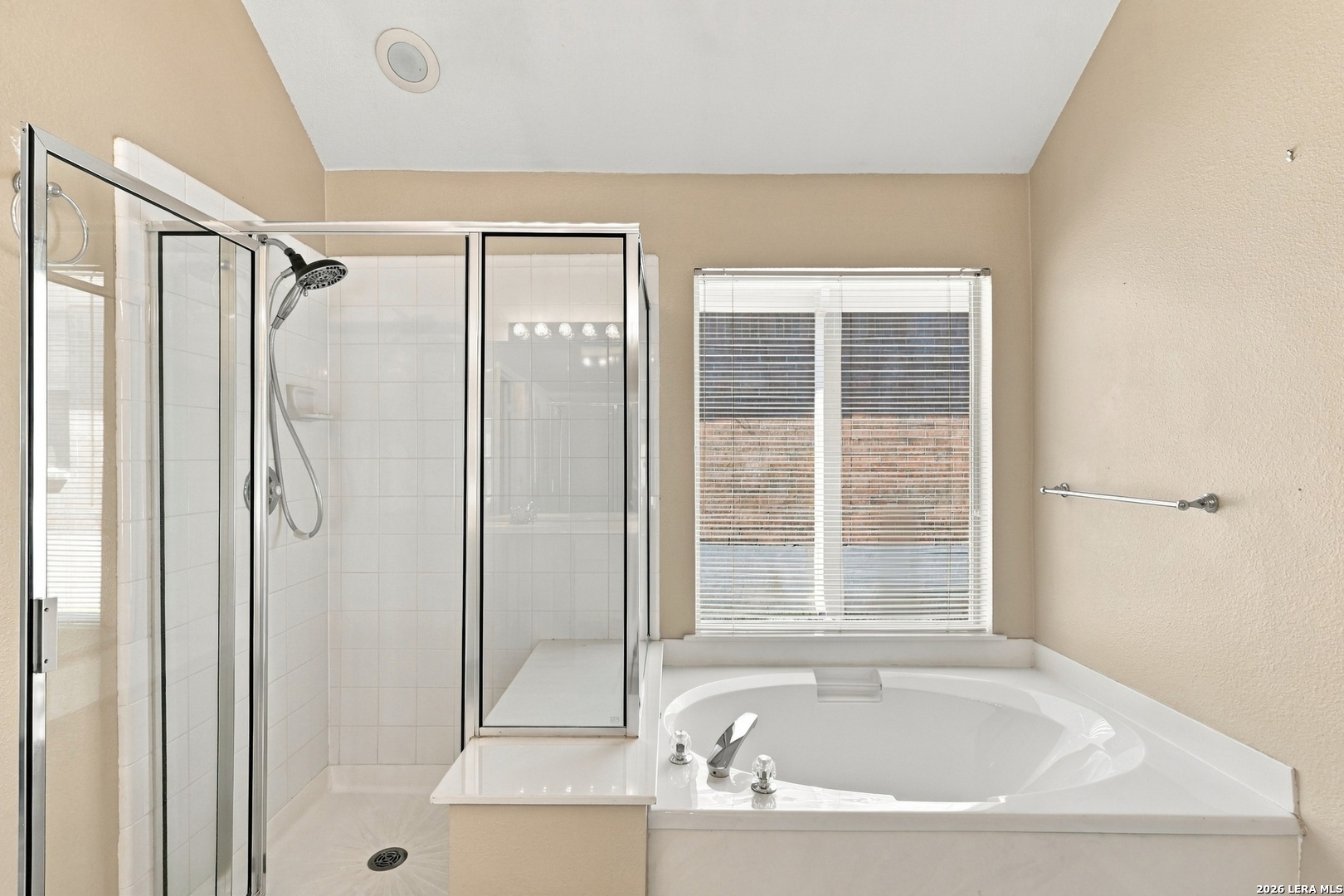 6310 Jade Glen San Antonio TX 78249