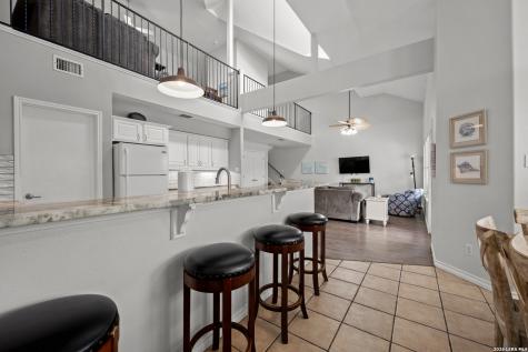 649 Anchor Port Aransas TX 78373