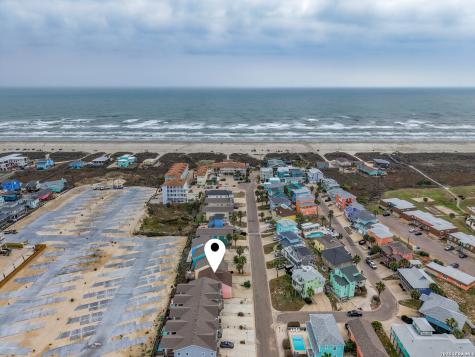 649 Anchor Port Aransas TX 78373