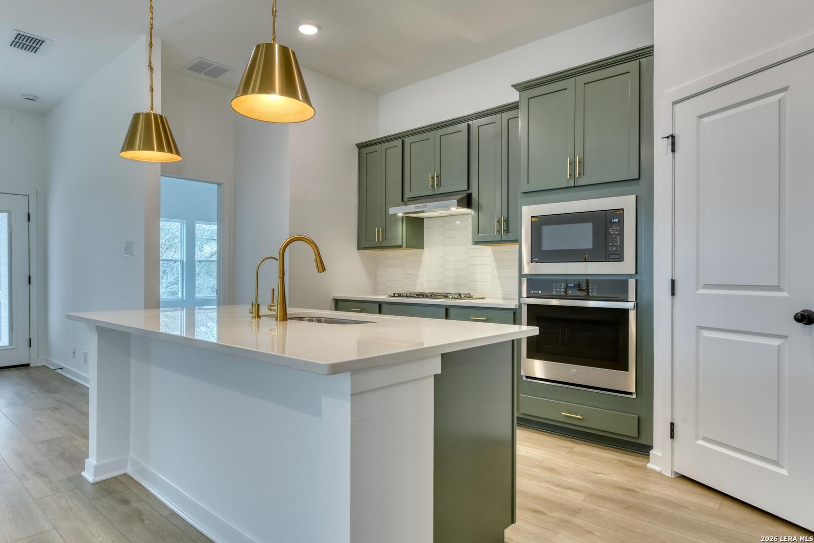 1223 Higgins Cove San Antonio TX 78245
