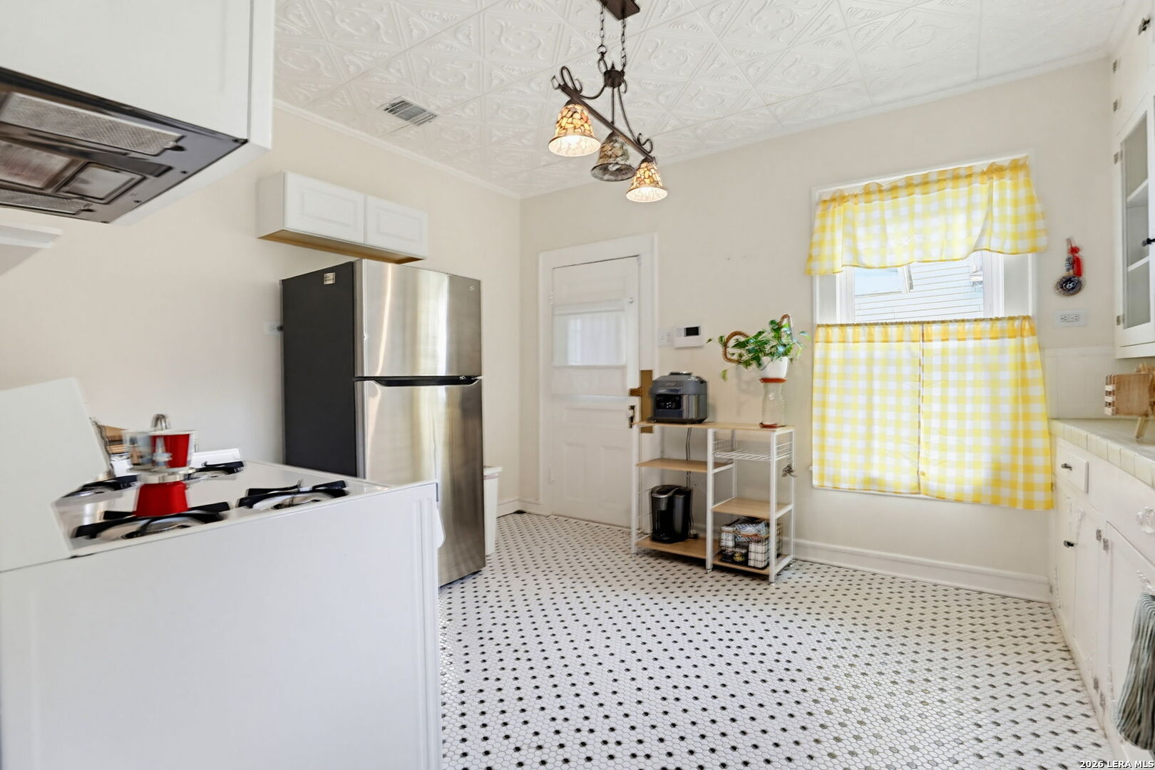 239 E Ligustrum San Antonio TX 78228