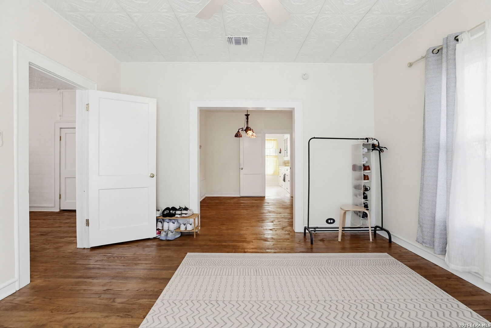 239 E Ligustrum San Antonio TX 78228