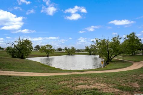 185 Lark Hill Road Floresville TX 78114