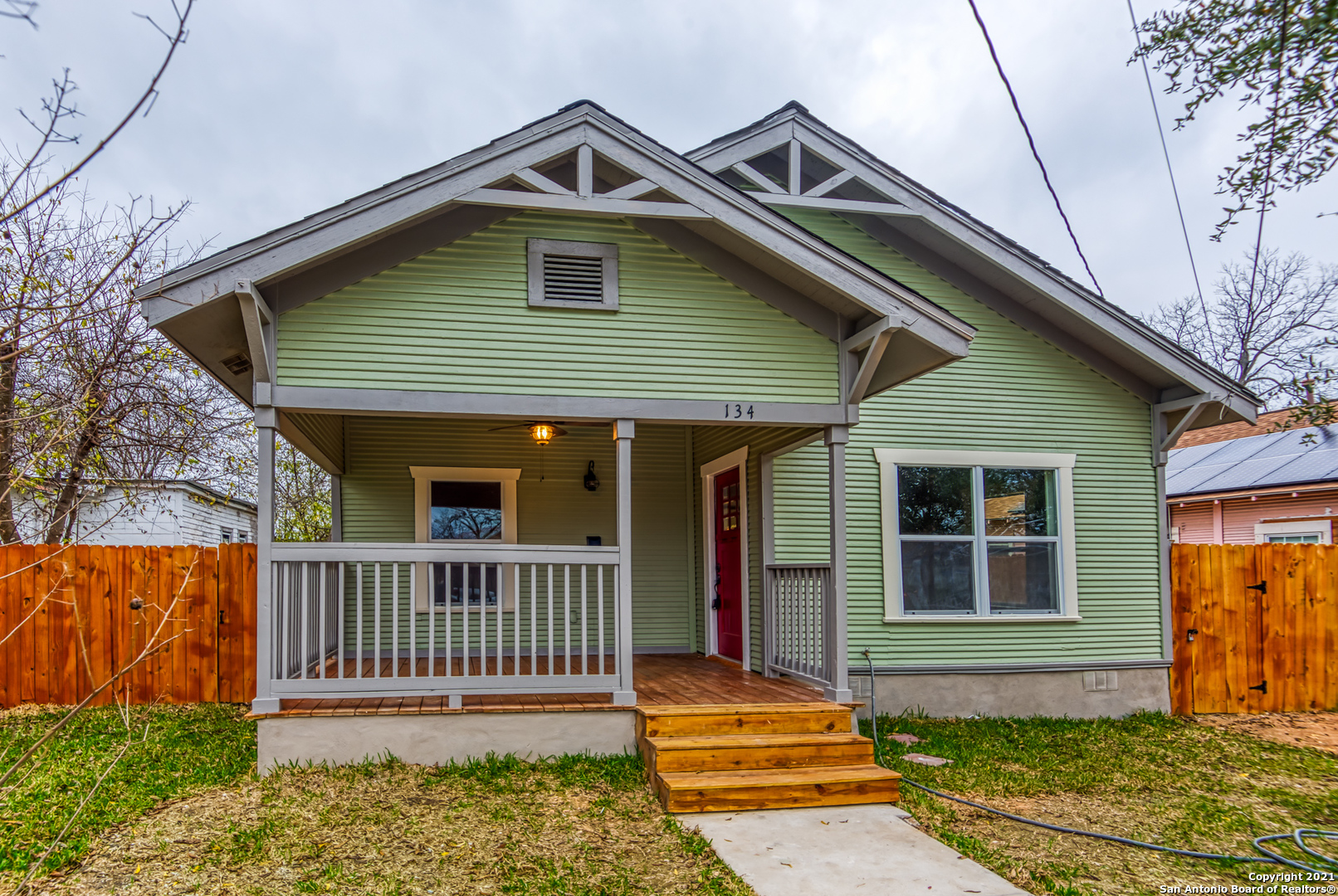 134 E High Avenue San Antonio TX 78210