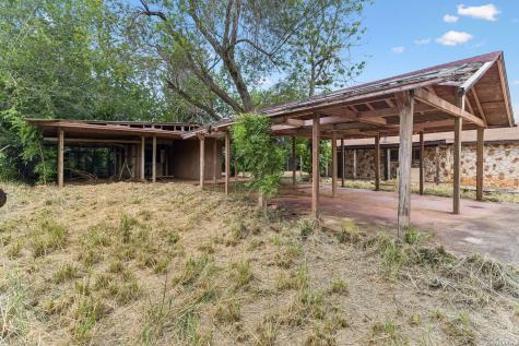 149 S Woodlawn Street Pearsall TX 78061