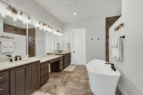 220 Trappers New Braunfels TX 78132